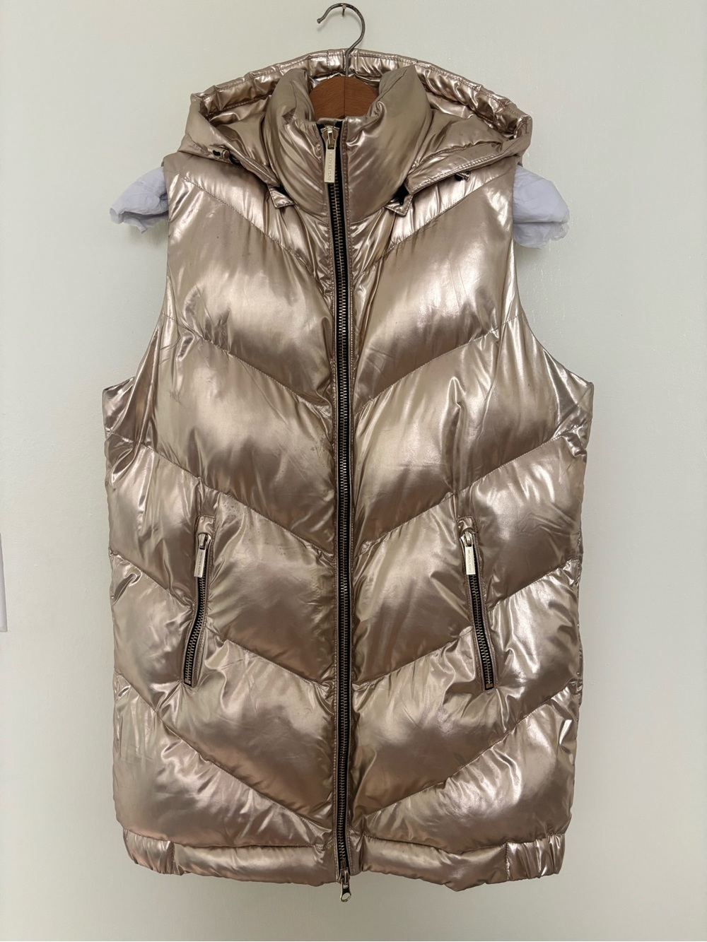 MICHAEL Michael Kors Metallic Rose Gold Hooded Puffer Vest